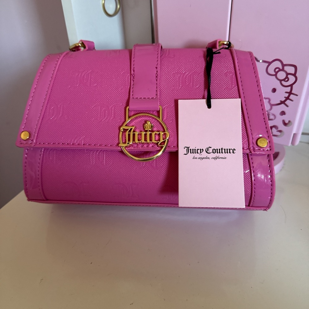 Juicy Couture pink crossbody purse 🎀 never used and still comes with tags 🩷